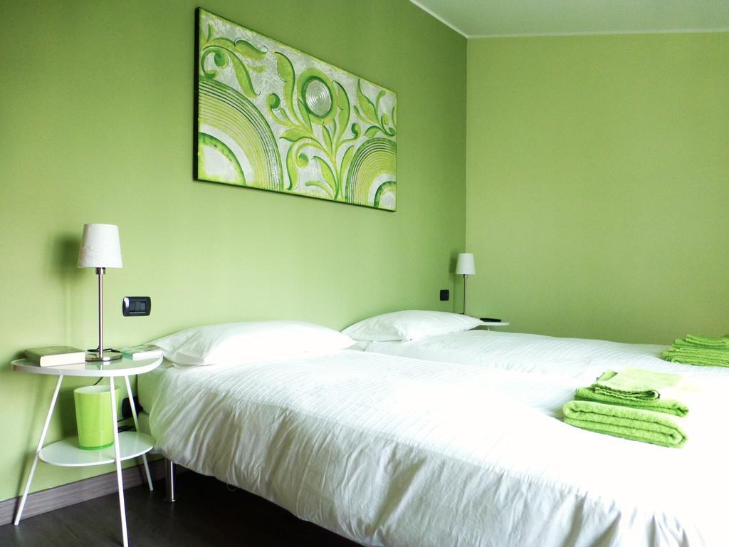 Rutilia22 Bed & Breakfast Милано Стая снимка